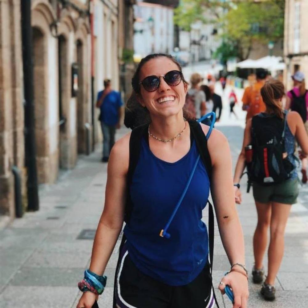 Meet your Posher, Kendra